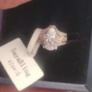 SayaBling 2ct Handmade, Pear-Shaped "Simulated Diamond" Ring